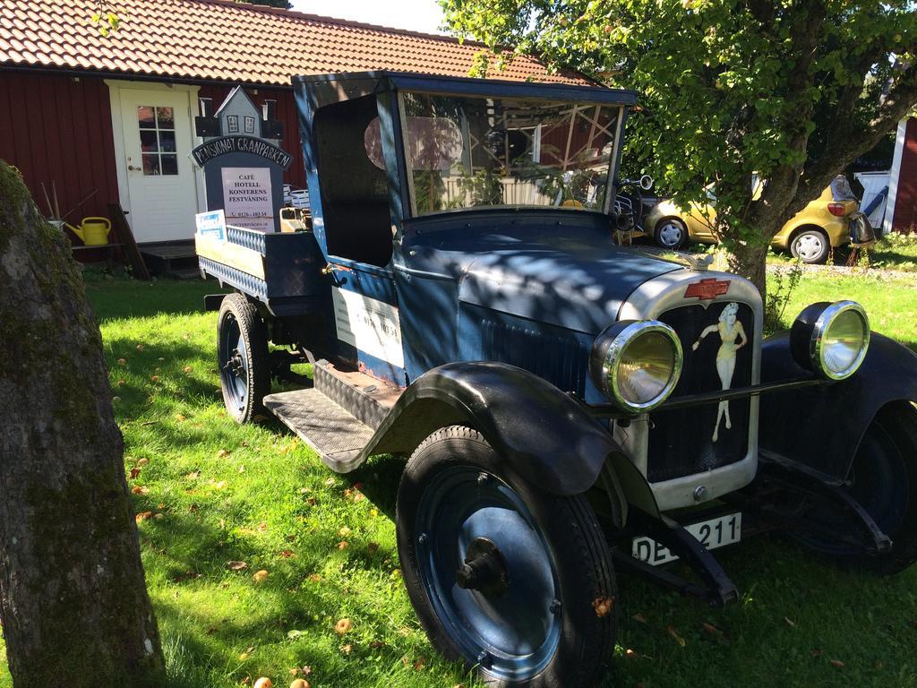 Hotel Pensionat Granparken Norrtälje Dış mekan fotoğraf
